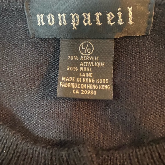 Nonpareil floral embroidered cardigan. EUC size large. - Picture 2 of 2